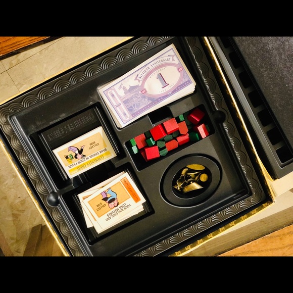 Limited edition Monopoly Game - Picture 4 of 6
